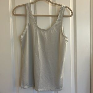 Light grey Nike workout tank